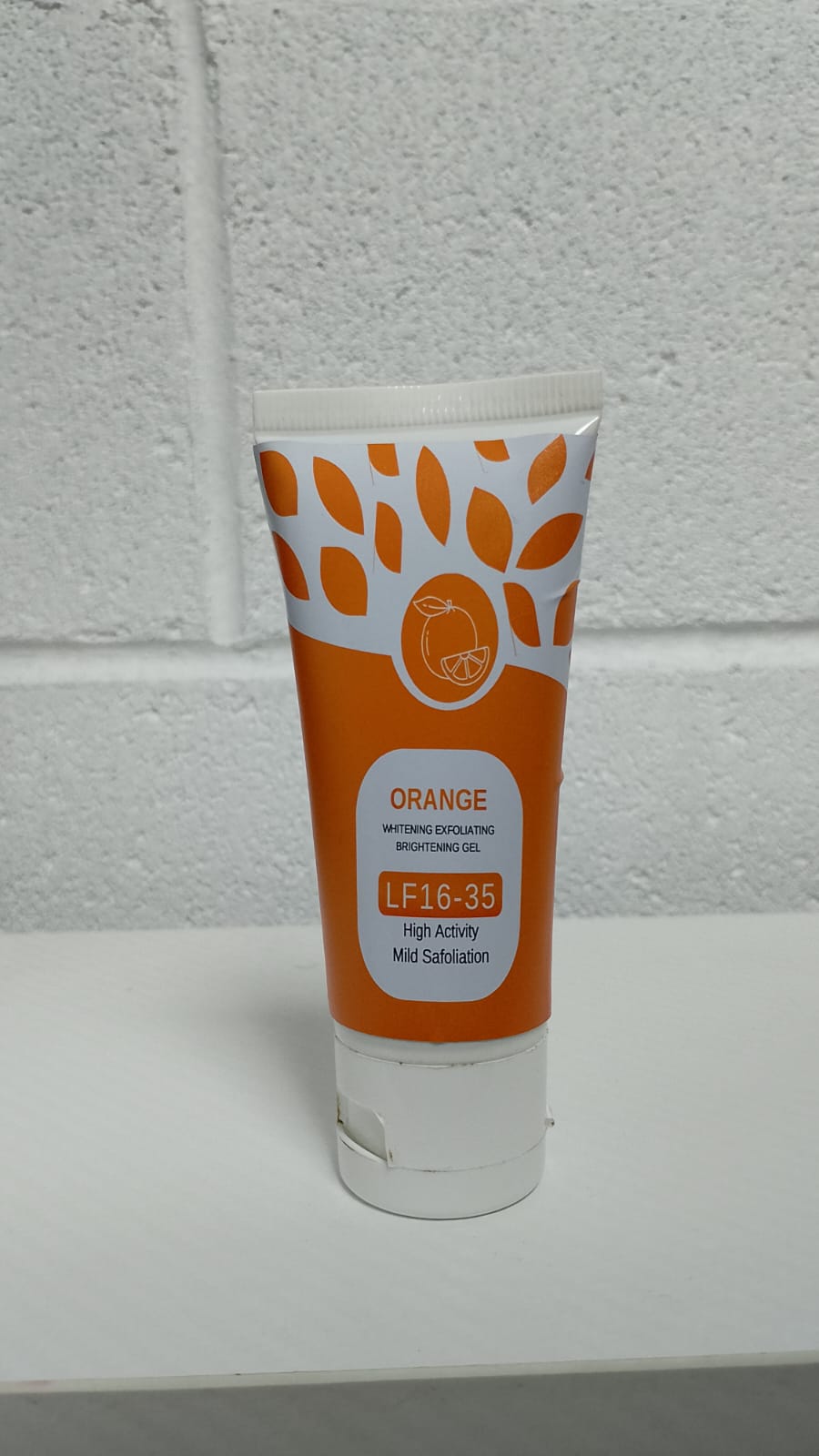 ORANGE Exfoliante